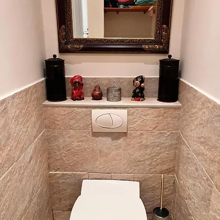 Apartament Z Dwoma Sypialniami, Salonem, Biurem I Tarasem *